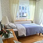 Meie Hiiumaa Majutus Kaerdlas Appartement