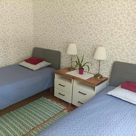 Meie Hiiumaa Majutus Kaerdlas * Kärdla