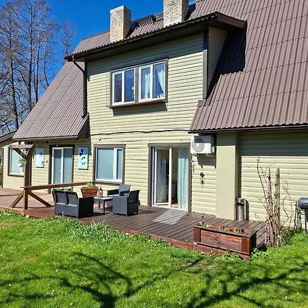 Meie Hiiumaa Majutus Kaerdlas Appartement